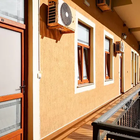 Appartement Filinhome Dunavska 1 Novi Sad